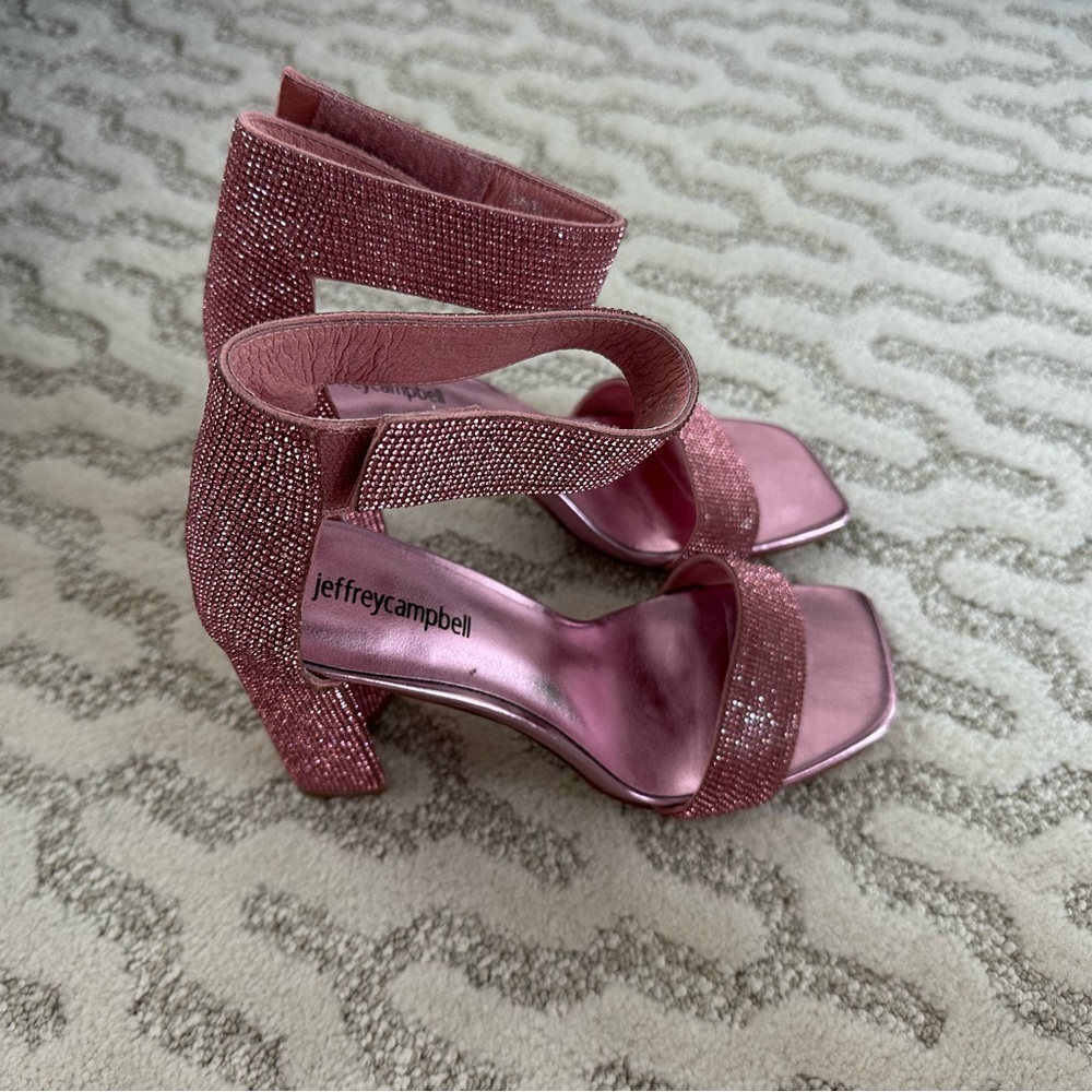NWOT Jeffrey Campbell sparkly pink heels
